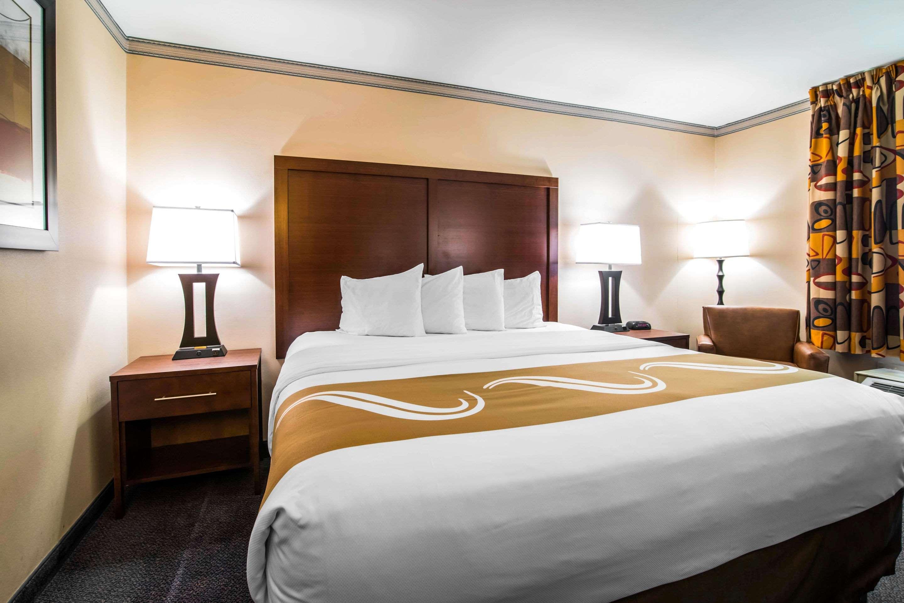 Quality Inn Cortland - University Area Екстериор снимка