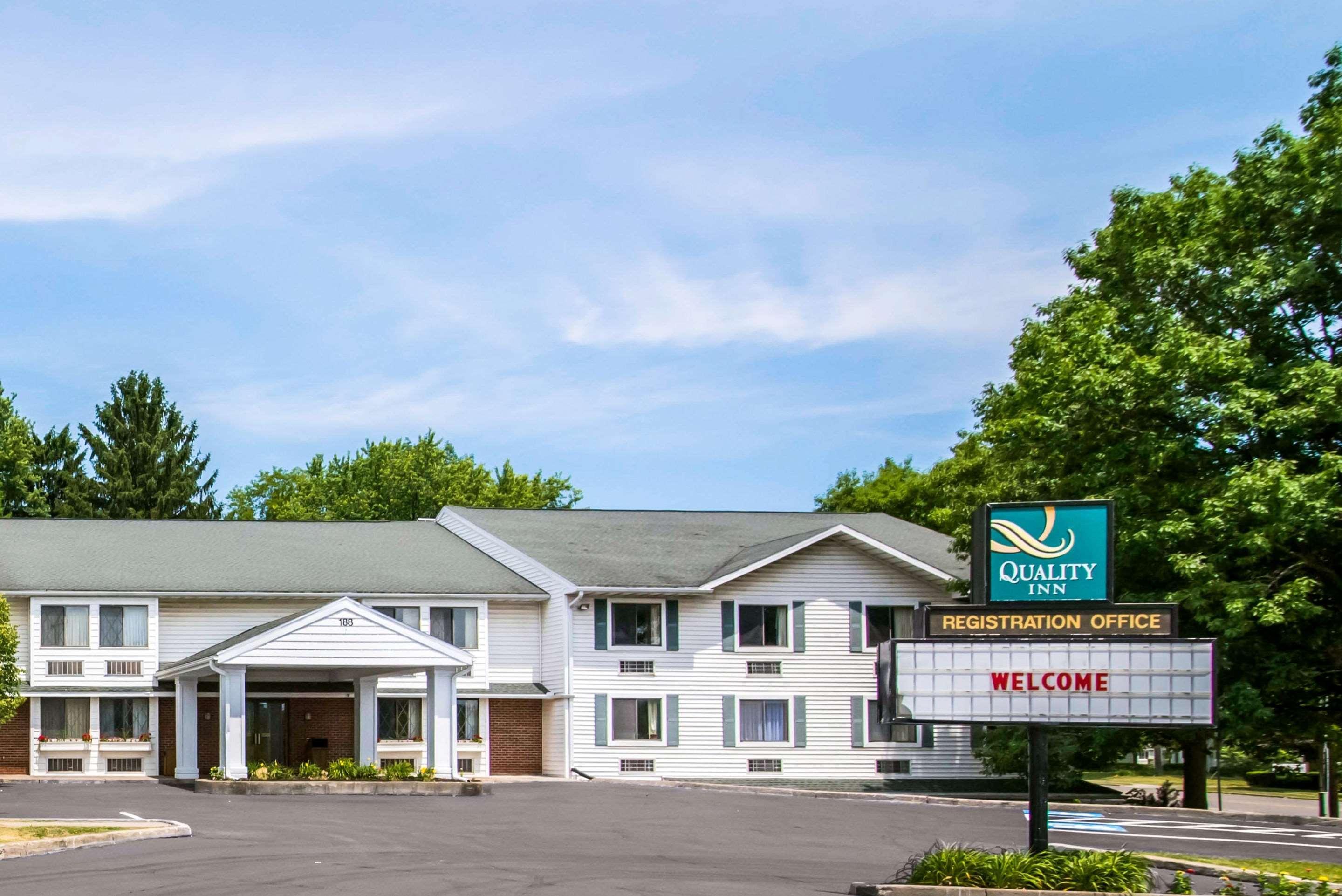 Quality Inn Cortland - University Area Екстериор снимка