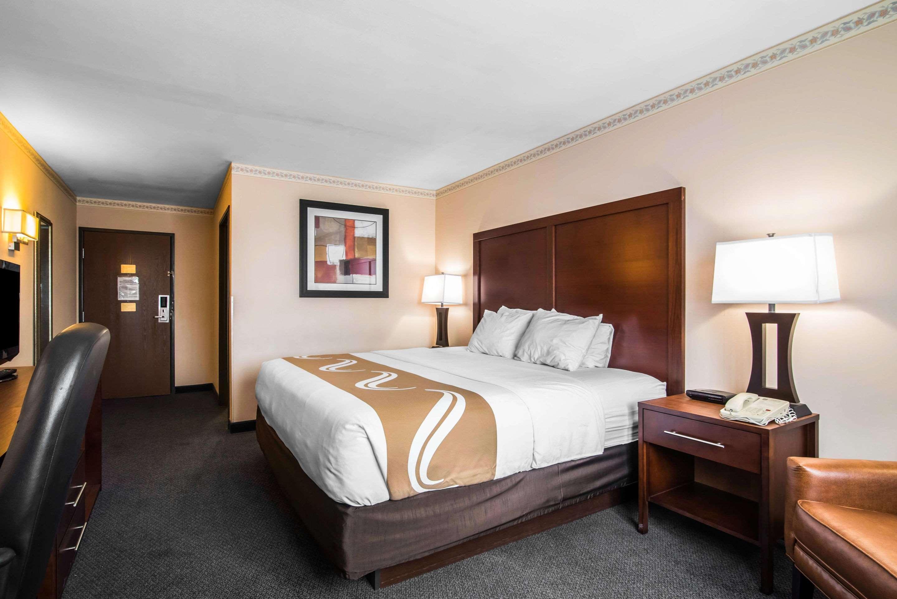 Quality Inn Cortland - University Area Екстериор снимка